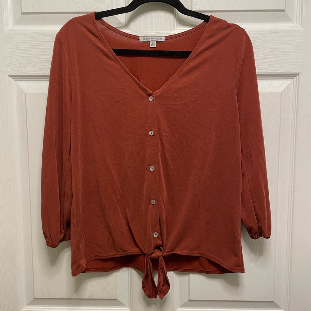 Green envelope LA shirt